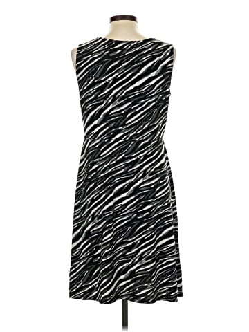 Relativity Casual Dress (view 2)