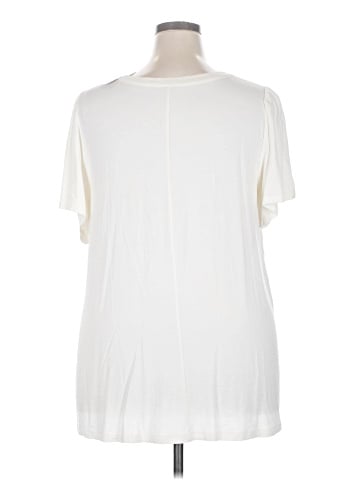 Lane Bryant Short Sleeve T-Shirt (view 2)
