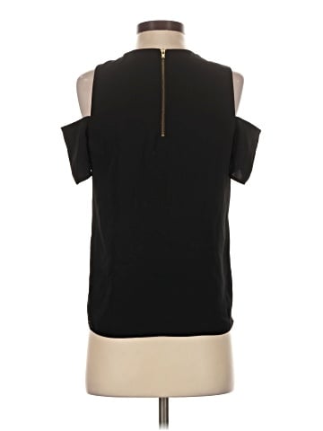 Cooper & Ella Short Sleeve Top (view 2)