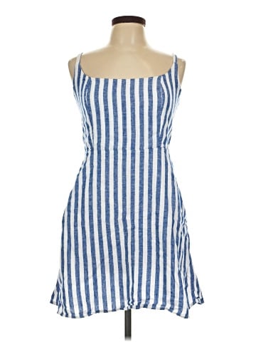 Old Navy Casual Dress (view 1)