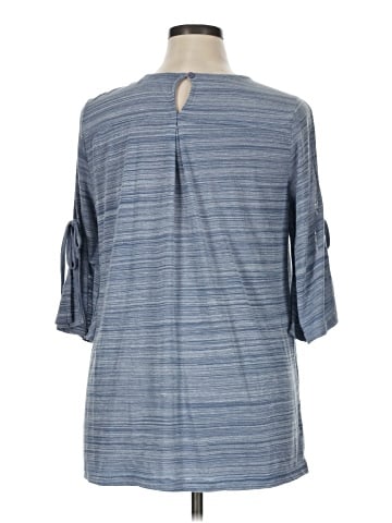 Weekend Suzanne Betro 3/4 Sleeve T-Shirt (view 2)