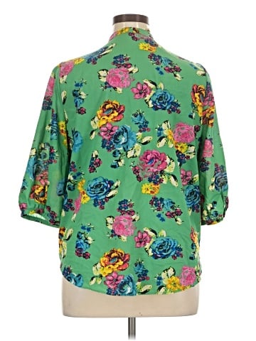 Eyeshadow 3/4 Sleeve Blouse (view 2)