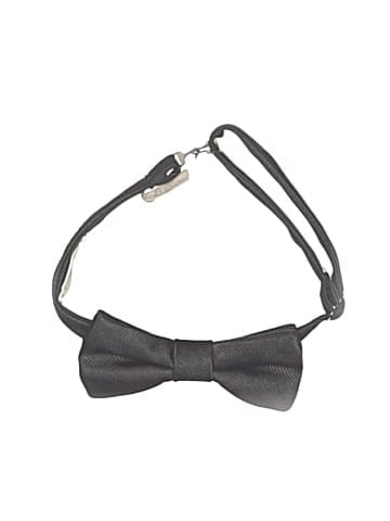 Cat & Jack Bowtie (view 1)