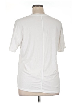 Lululemon Athletica Short Sleeve T-Shirt (view 2)