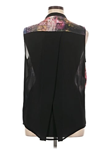 Renuar Sleeveless Blouse (view 2)