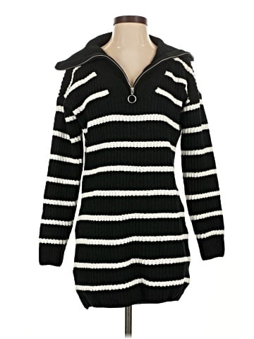 Derek Heart Pullover Sweater (view 1)