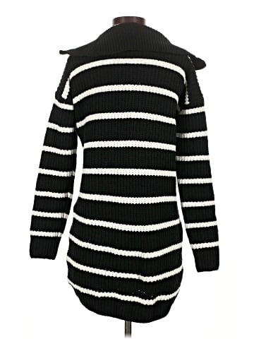 Derek Heart Pullover Sweater (view 2)