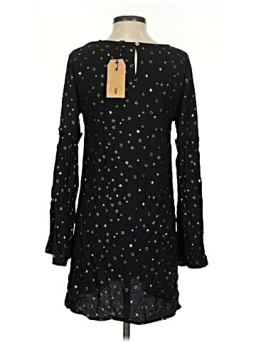 Knot Sisters Casual Dress (view 2)