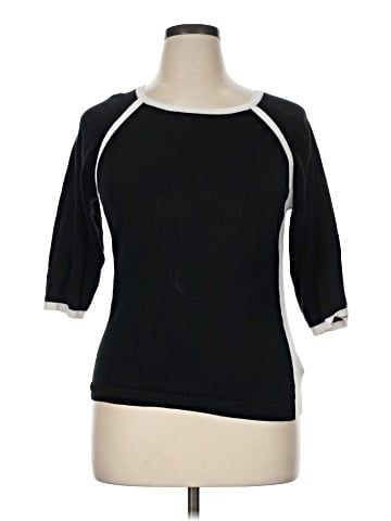 Liz Claiborne 3/4 Sleeve T-Shirt (view 1)