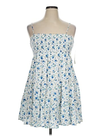 No Boundaries Casual Dress (view 1)