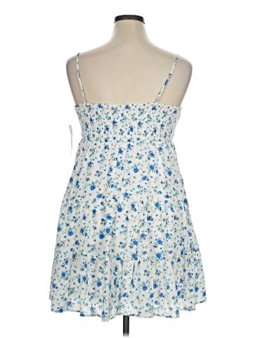 No Boundaries Casual Dress (view 2)