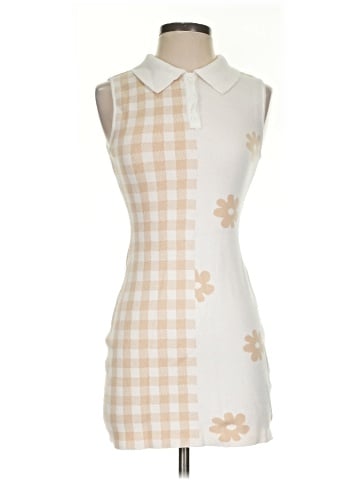Le Lis Casual Dress (view 1)