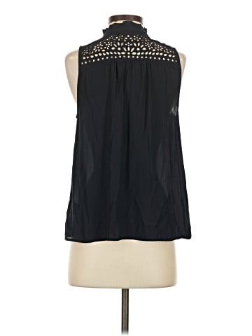 Maeve Sleeveless T-Shirt (view 2)