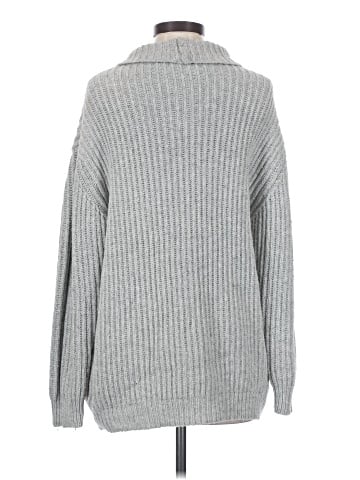 BDG Turtleneck Sweater (view 2)