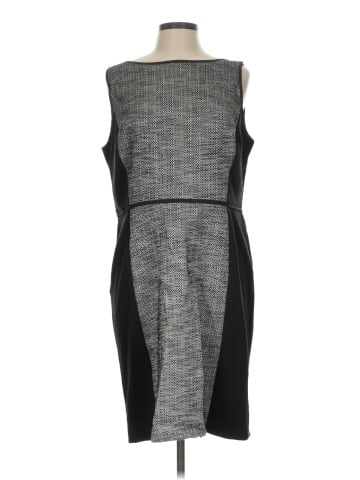 Ann Taylor LOFT Outlet Cocktail Dress (view 1)