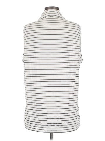 Nike Golf Sleeveless T-Shirt (view 2)