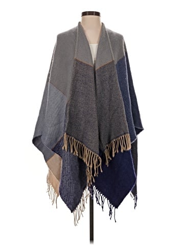 Uniqlo Poncho (view 1)
