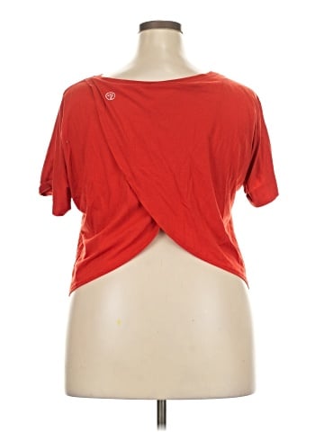 Zumba Wear Short Sleeve T-Shirt (view 2)