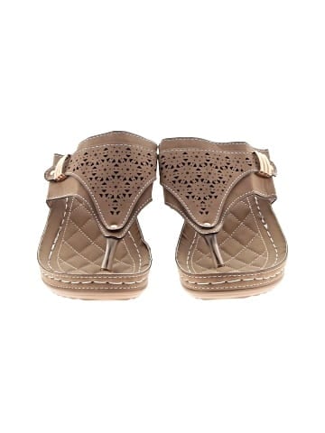 Unbranded Wedges (view 2)