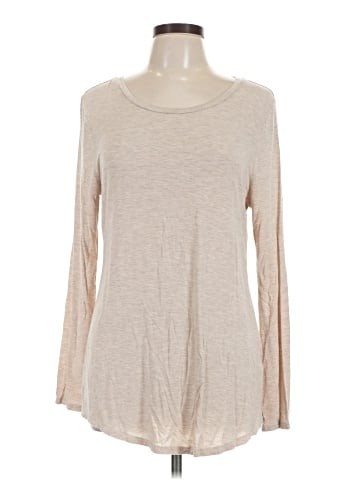 Versona Long Sleeve T-Shirt (view 1)