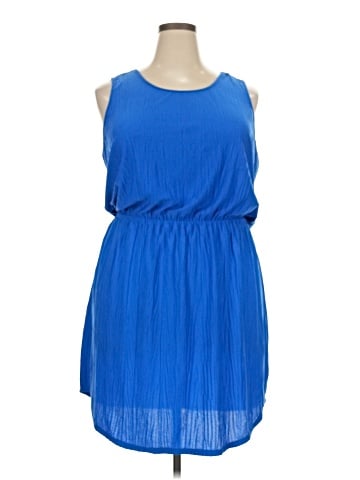 Apt. 9 Casual Dress (view 1)