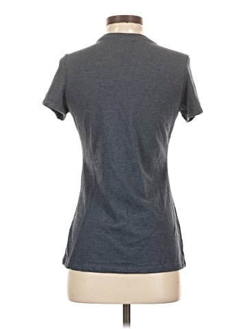 District. Active T-Shirt (view 2)