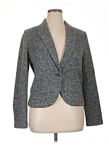 Amanda + Chelsea Blazer (view 1)