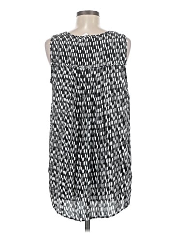 DR2 Sleeveless Blouse (view 2)