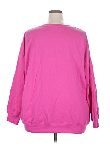 Chelsea & Theodore Pullover Sweater (view 2)