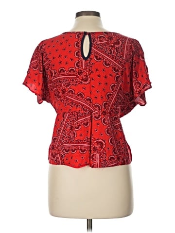 Xhilaration Short Sleeve Blouse (view 2)