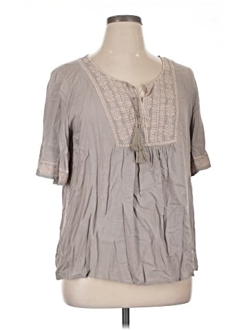 Ariat Short Sleeve Henley (view 1)