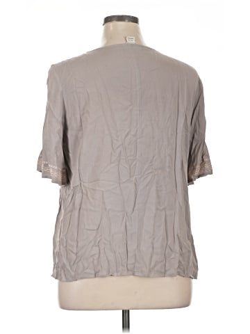 Ariat Short Sleeve Henley (view 2)