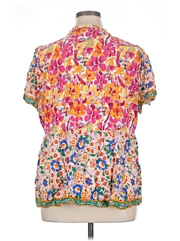 Umgee Short Sleeve Blouse (view 2)