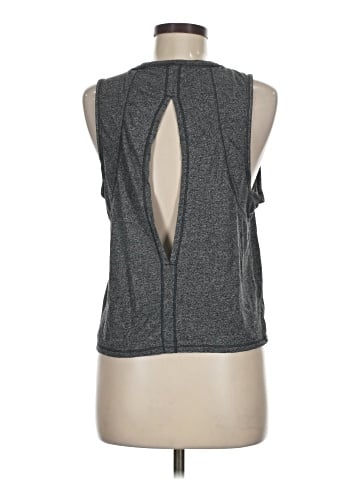 Reebok Sleeveless T-Shirt (view 2)