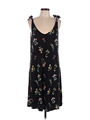 Agnes & Dora Casual Dress (view 1)