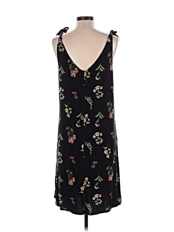 Agnes & Dora Casual Dress (view 2)