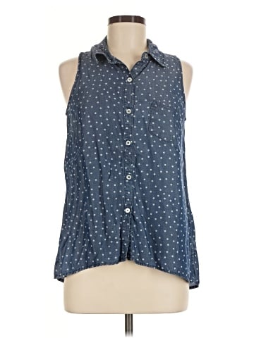 Splendid Sleeveless Button-Down Shirt (view 1)