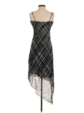 Lily Cocktail Dress (view 2)
