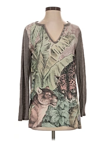 Akemi + Kin Long Sleeve T-Shirt (view 1)