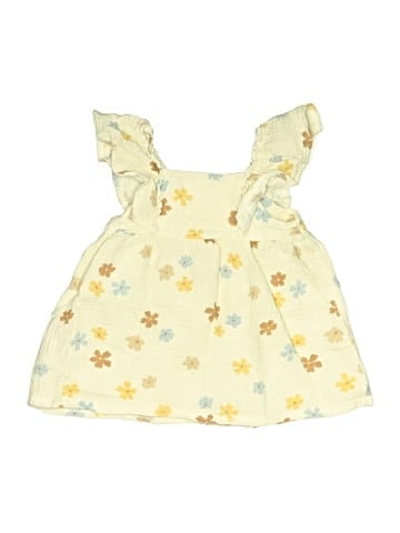 Emily and Oliver Sleeveless Blouse (view 2)