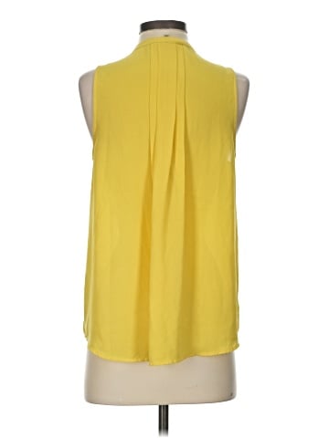 41Hawthorn Sleeveless Blouse (view 2)