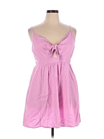 Old Navy Casual Dress (view 1)