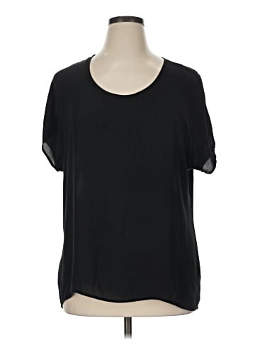 Pleione Short Sleeve Blouse (view 1)