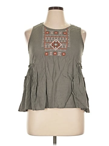 True Craft Sleeveless Blouse (view 1)