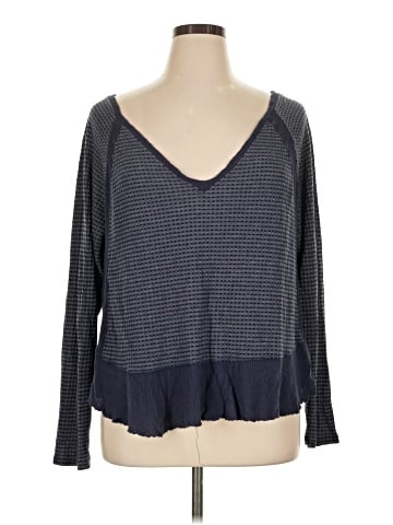 Eri + Ali Long Sleeve T-Shirt (view 1)