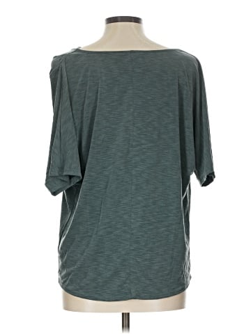 Green Envelope 3/4 Sleeve Top (view 2)