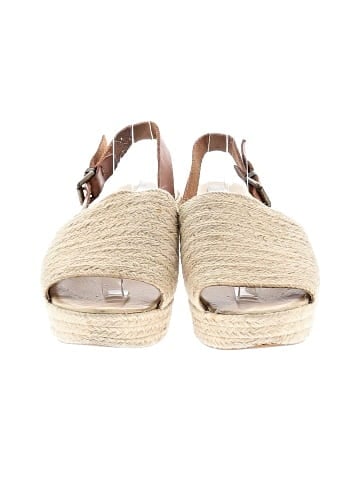 Unbranded Wedges (view 2)