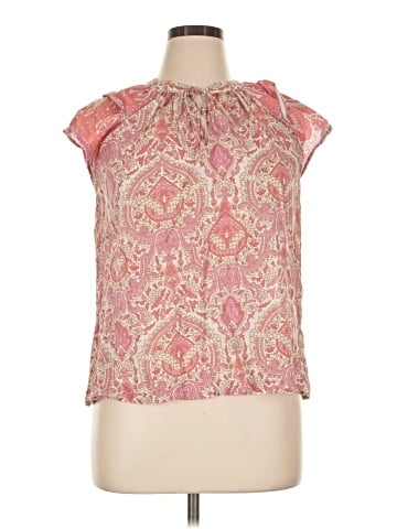 Jennifer & Grace Sleeveless T-Shirt (view 1)