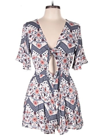 Illa Illa Casual Dress (view 1)