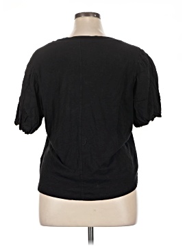 Wit & Wisdom Short Sleeve Top (view 2)